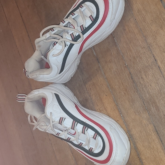 Fila shoes - Picture 5 of 5